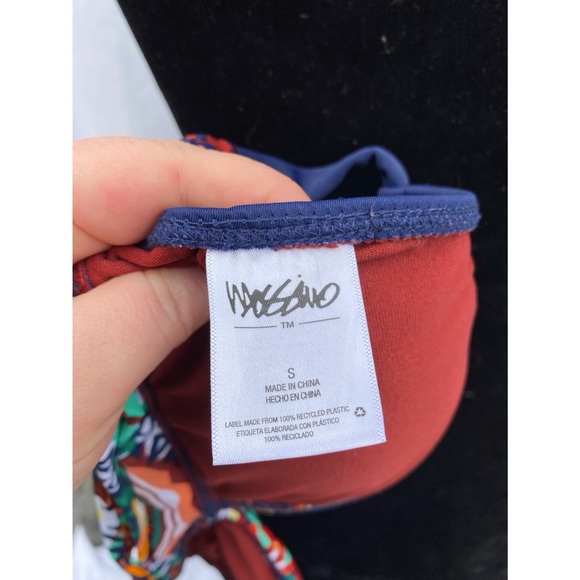 Mossimo Bikini Top - Picture 4 of 4